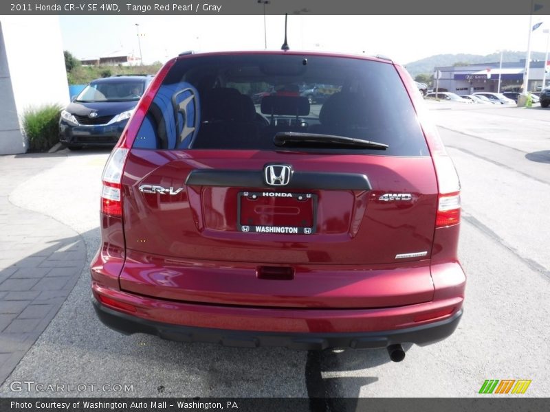 Tango Red Pearl / Gray 2011 Honda CR-V SE 4WD