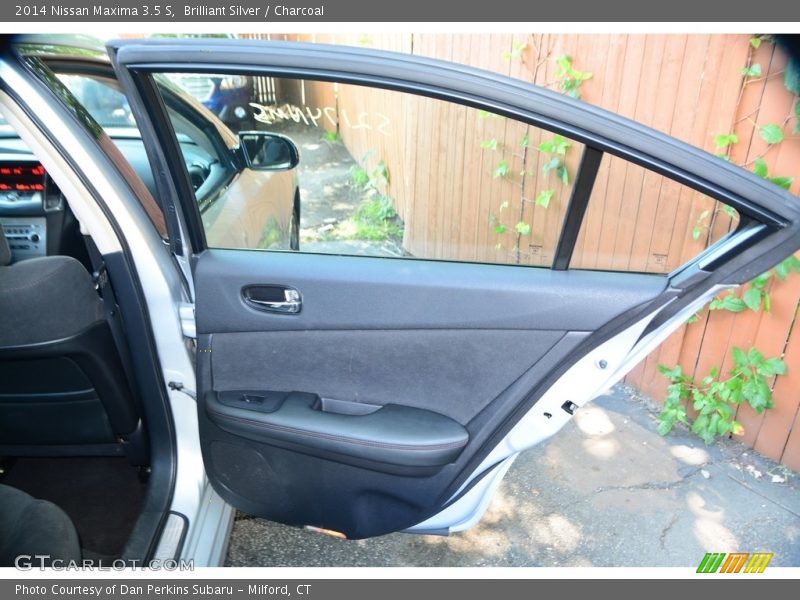 Brilliant Silver / Charcoal 2014 Nissan Maxima 3.5 S