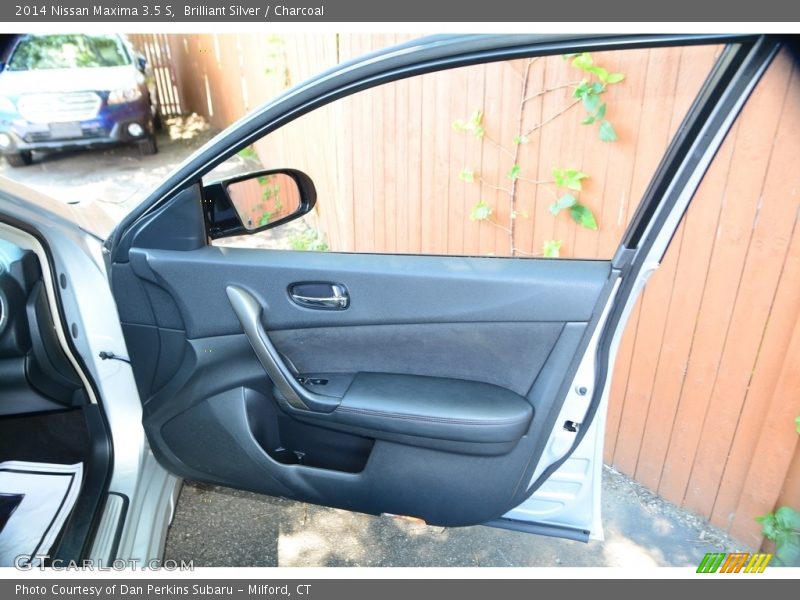 Brilliant Silver / Charcoal 2014 Nissan Maxima 3.5 S