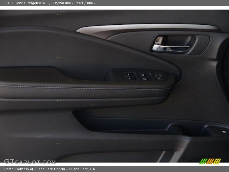 Crystal Black Pearl / Black 2017 Honda Ridgeline RTL