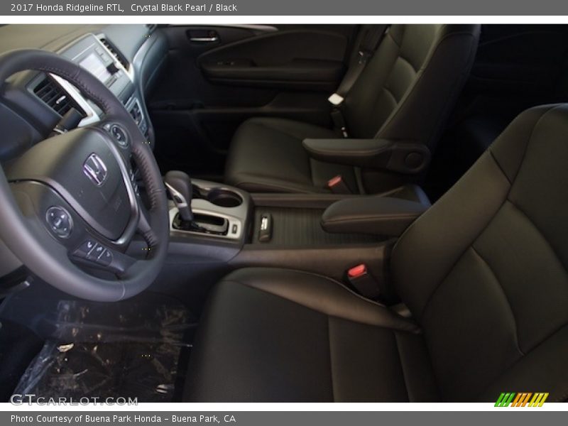 Crystal Black Pearl / Black 2017 Honda Ridgeline RTL