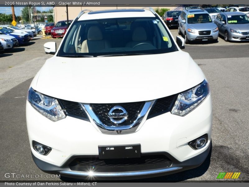 Glacier White / Almond 2016 Nissan Rogue SL AWD