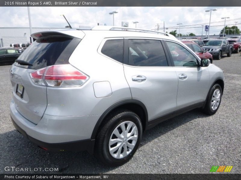 Brilliant Silver / Charcoal 2016 Nissan Rogue S AWD