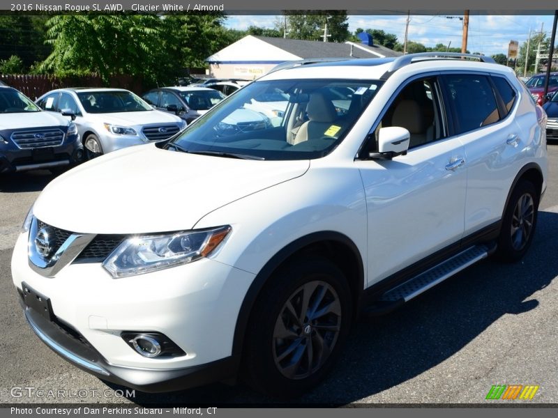 Glacier White / Almond 2016 Nissan Rogue SL AWD