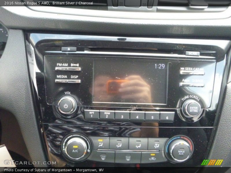 Brilliant Silver / Charcoal 2016 Nissan Rogue S AWD