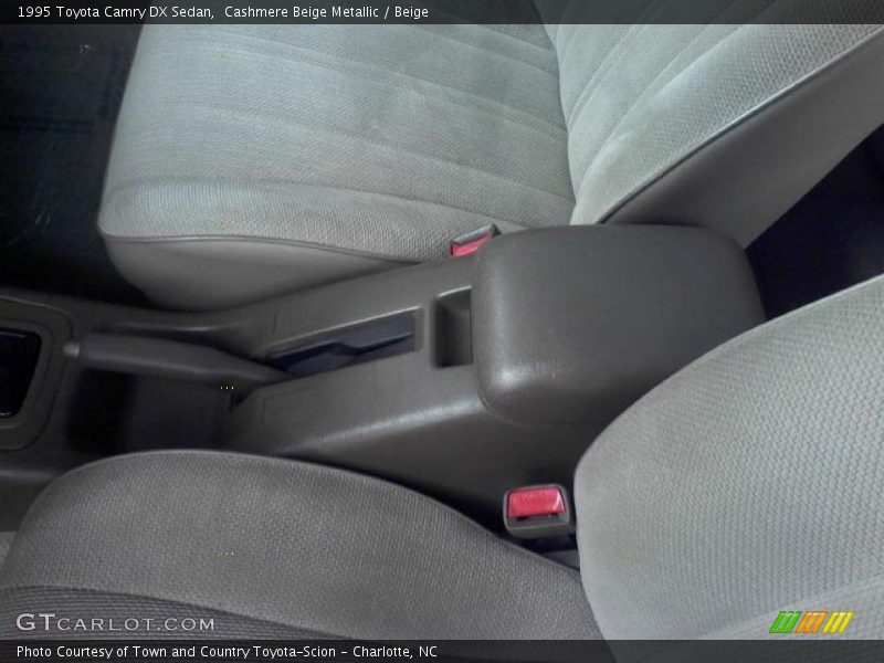 Cashmere Beige Metallic / Beige 1995 Toyota Camry DX Sedan