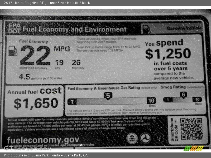 Lunar Silver Metallic / Black 2017 Honda Ridgeline RTL