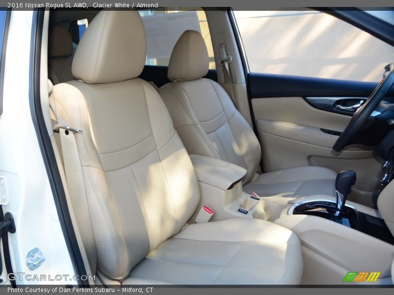 Glacier White / Almond 2016 Nissan Rogue SL AWD