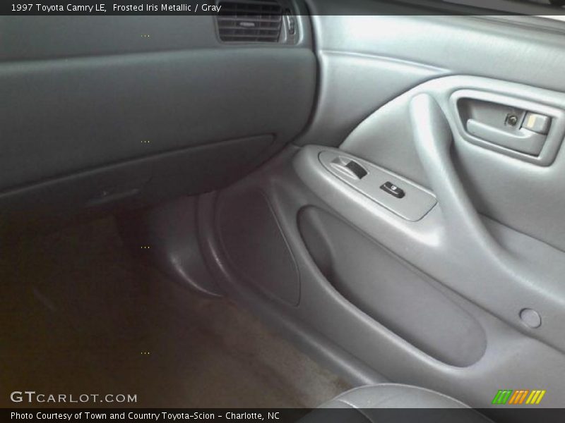 Frosted Iris Metallic / Gray 1997 Toyota Camry LE