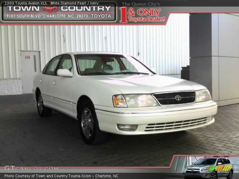 White Diamond Pearl / Ivory 1999 Toyota Avalon XLS