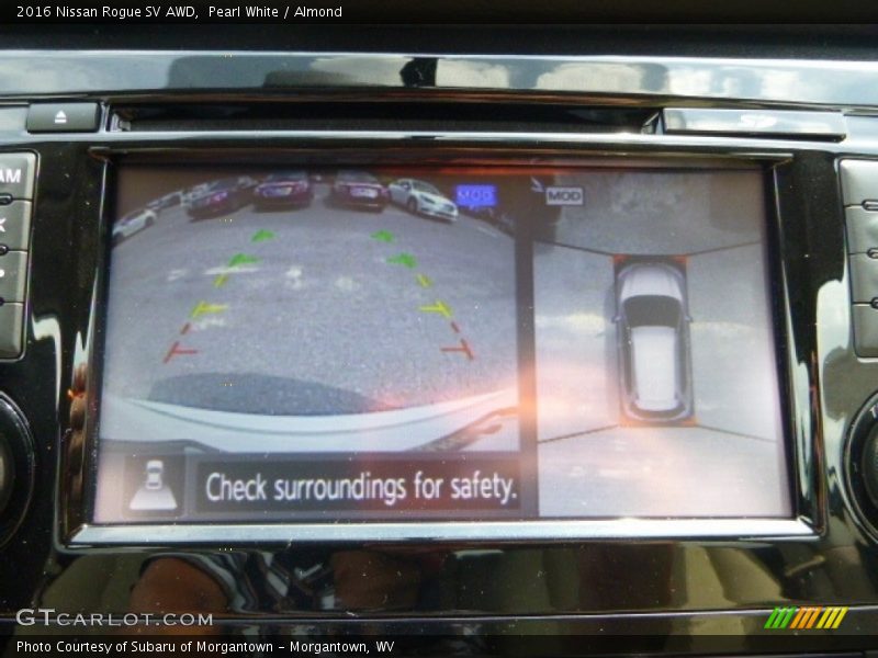Pearl White / Almond 2016 Nissan Rogue SV AWD