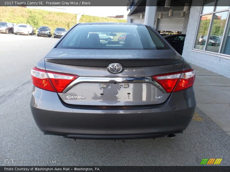 Predawn Gray Mica / Black 2017 Toyota Camry SE