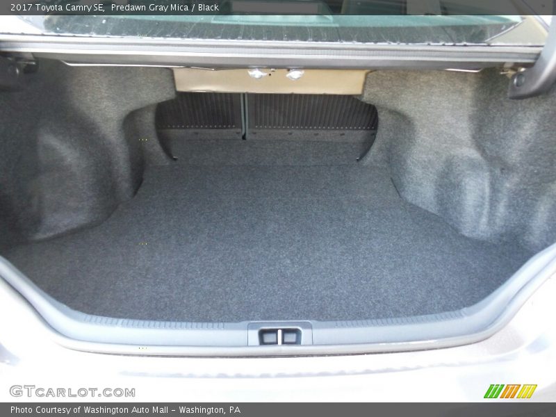 Predawn Gray Mica / Black 2017 Toyota Camry SE