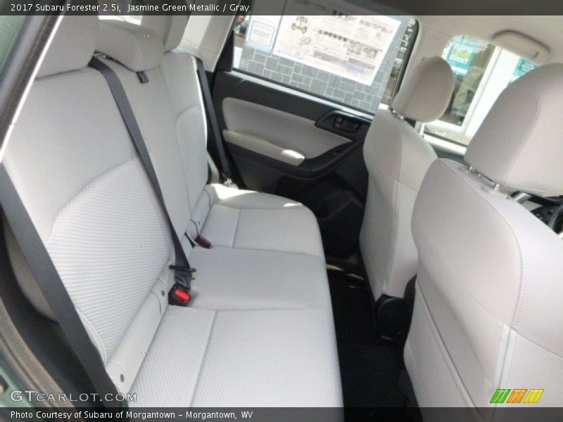 Jasmine Green Metallic / Gray 2017 Subaru Forester 2.5i