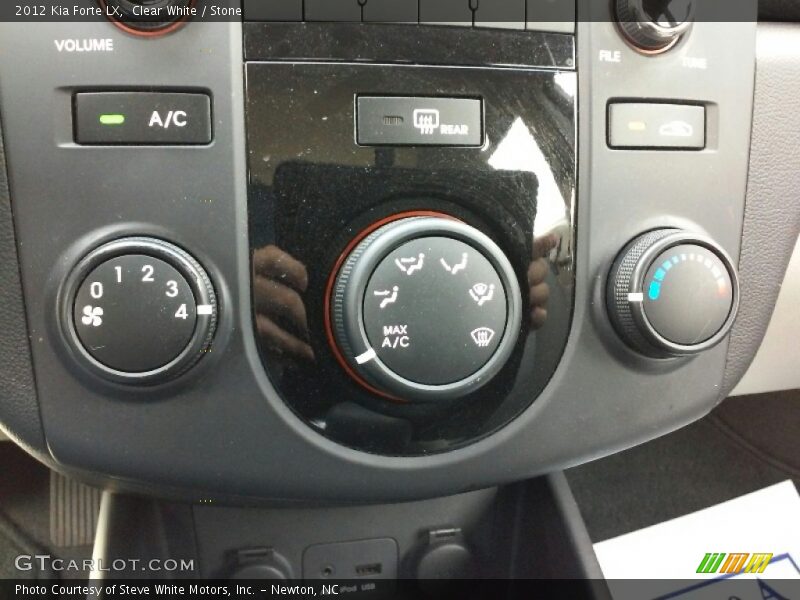Clear White / Stone 2012 Kia Forte LX