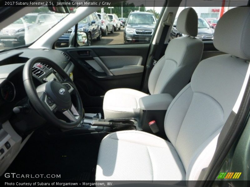 Jasmine Green Metallic / Gray 2017 Subaru Forester 2.5i