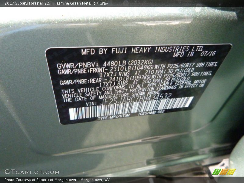 Jasmine Green Metallic / Gray 2017 Subaru Forester 2.5i