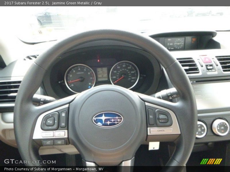 Jasmine Green Metallic / Gray 2017 Subaru Forester 2.5i