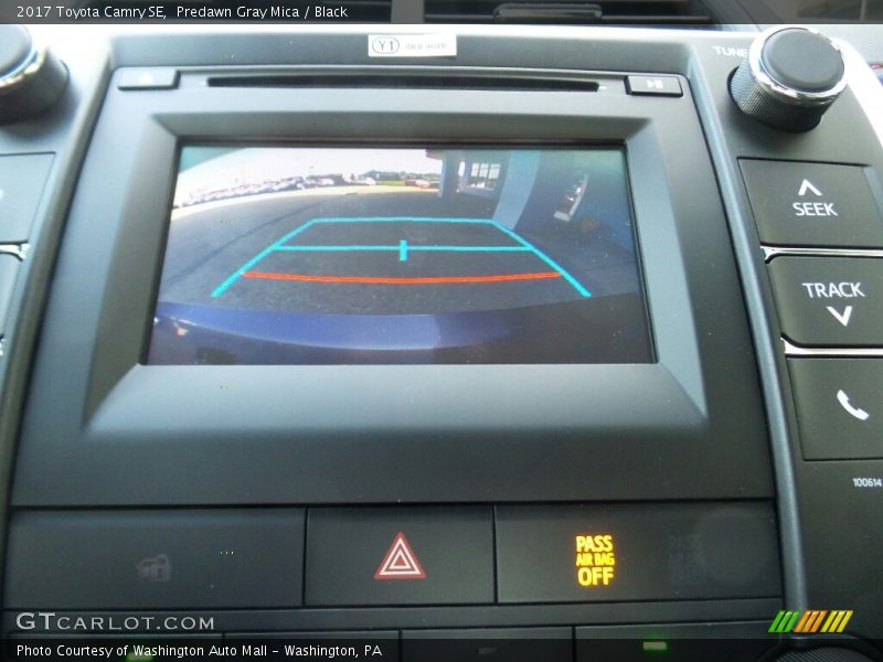 Predawn Gray Mica / Black 2017 Toyota Camry SE