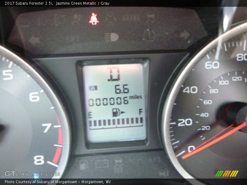 Jasmine Green Metallic / Gray 2017 Subaru Forester 2.5i