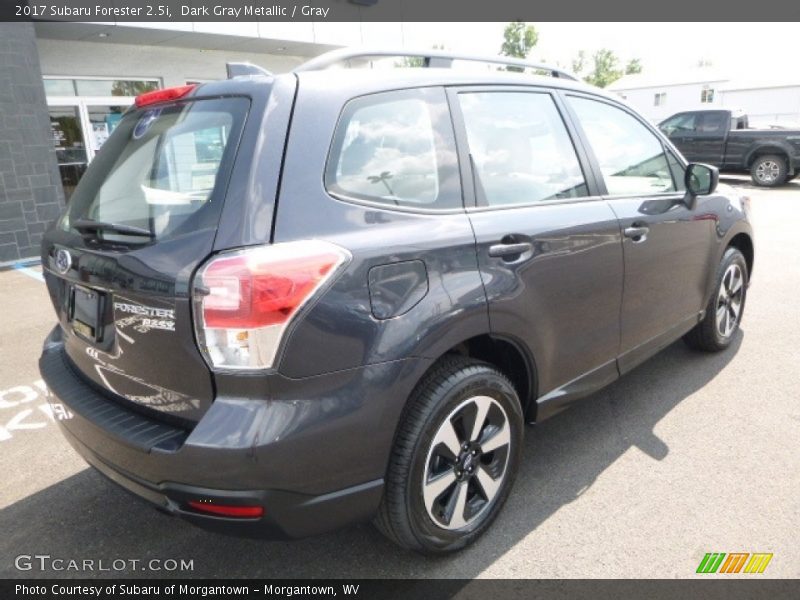 Dark Gray Metallic / Gray 2017 Subaru Forester 2.5i