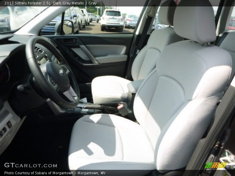 Dark Gray Metallic / Gray 2017 Subaru Forester 2.5i