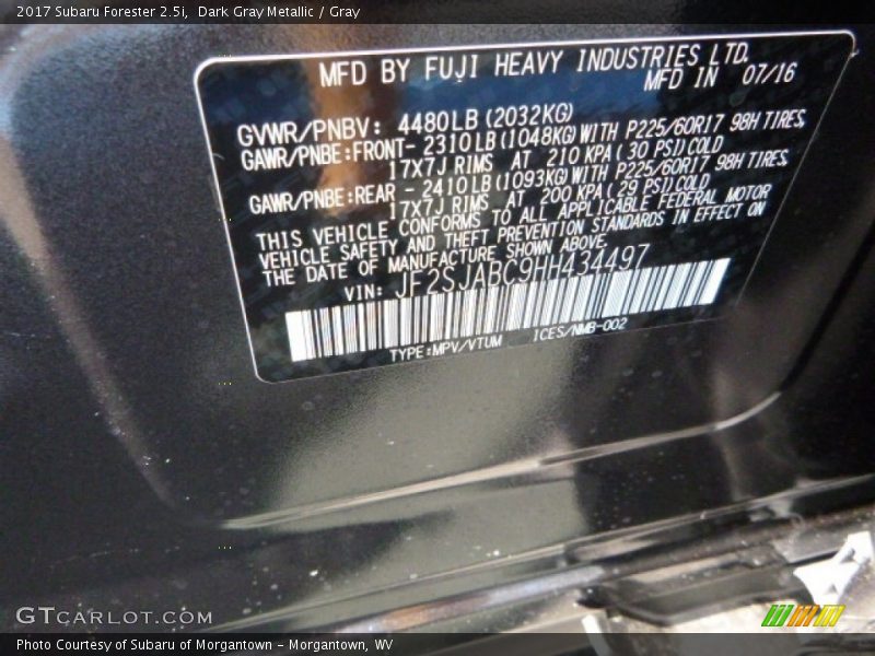 Dark Gray Metallic / Gray 2017 Subaru Forester 2.5i