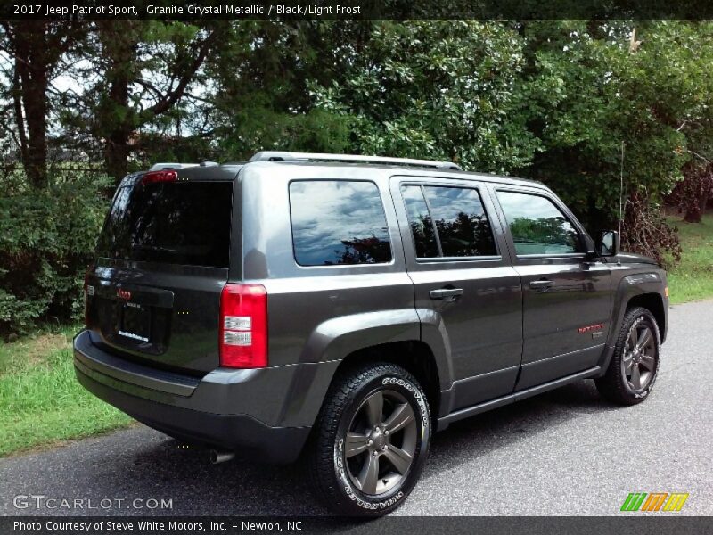 Granite Crystal Metallic / Black/Light Frost 2017 Jeep Patriot Sport