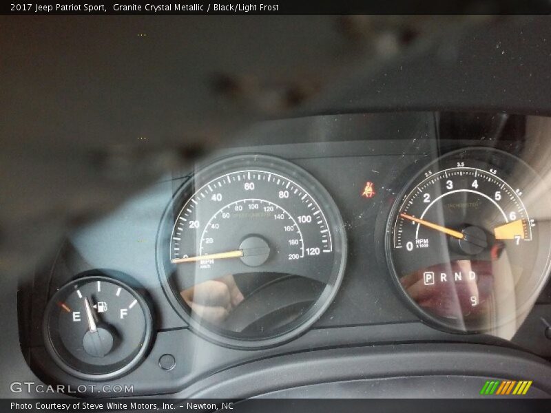 Granite Crystal Metallic / Black/Light Frost 2017 Jeep Patriot Sport