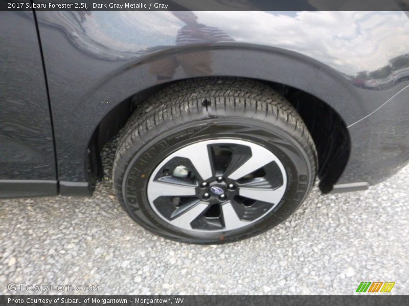 Dark Gray Metallic / Gray 2017 Subaru Forester 2.5i