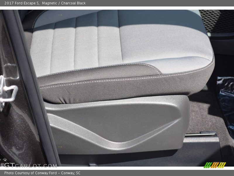 Magnetic / Charcoal Black 2017 Ford Escape S