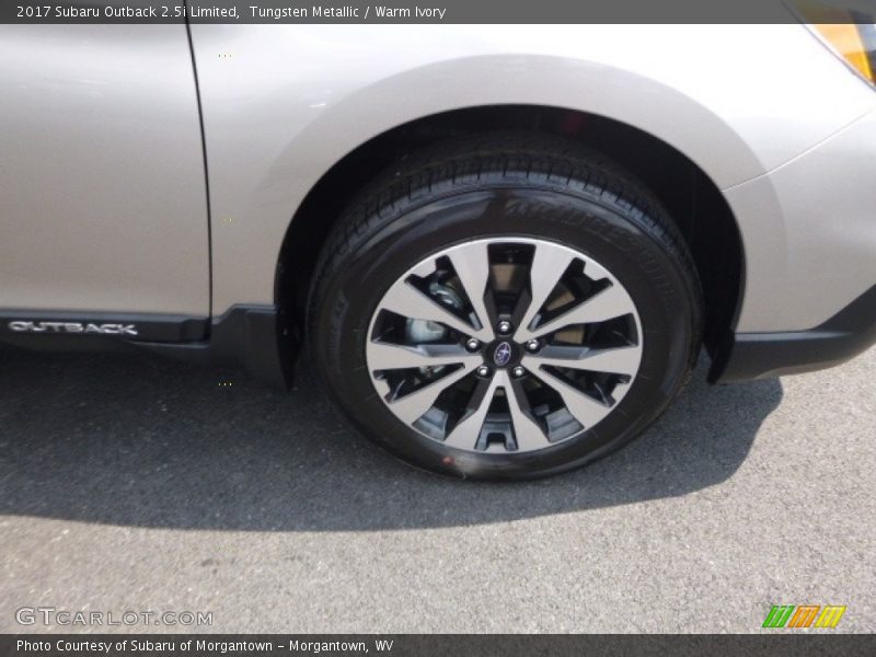 Tungsten Metallic / Warm Ivory 2017 Subaru Outback 2.5i Limited