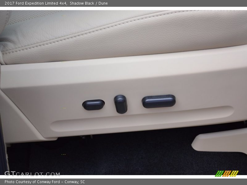 Shadow Black / Dune 2017 Ford Expedition Limited 4x4