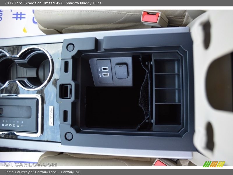 Shadow Black / Dune 2017 Ford Expedition Limited 4x4