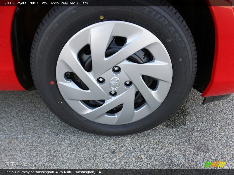  2016 Prius c Two Wheel