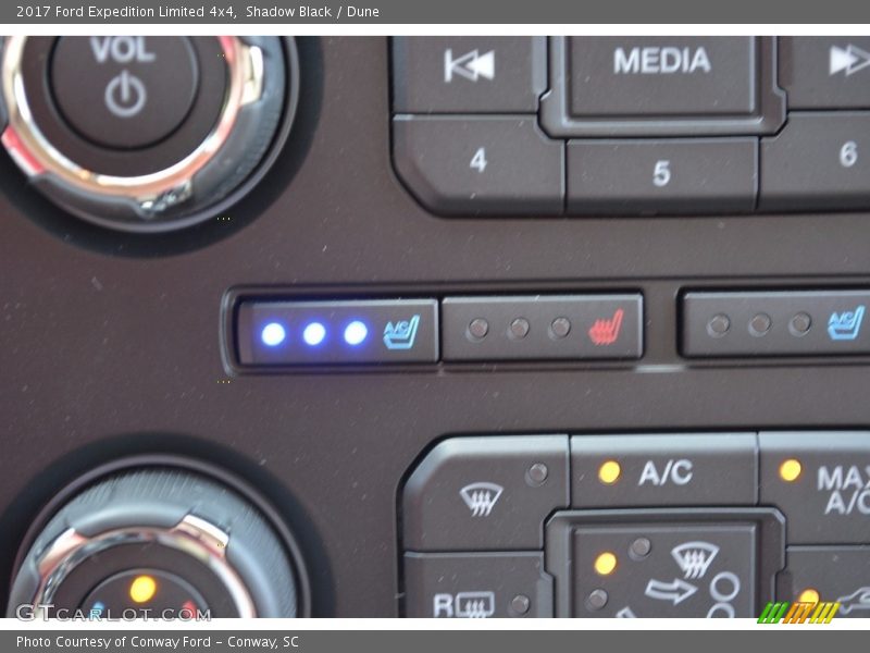 Shadow Black / Dune 2017 Ford Expedition Limited 4x4