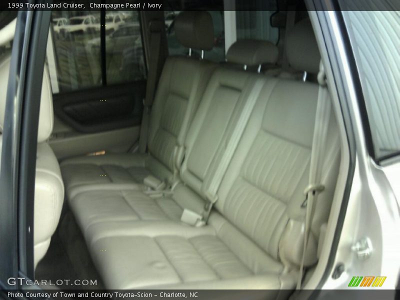Champagne Pearl / Ivory 1999 Toyota Land Cruiser