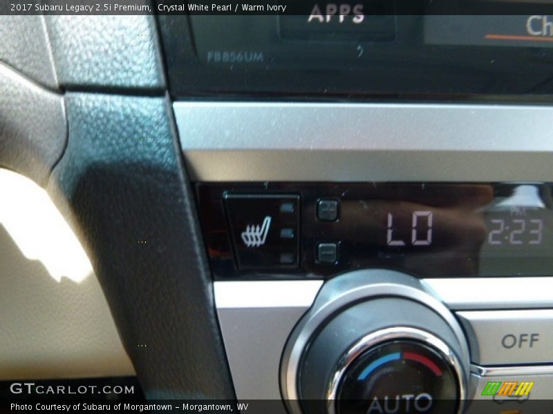 Crystal White Pearl / Warm Ivory 2017 Subaru Legacy 2.5i Premium