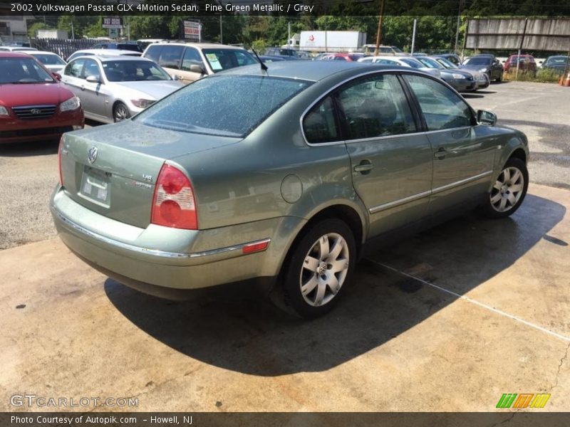 Pine Green Metallic / Grey 2002 Volkswagen Passat GLX 4Motion Sedan