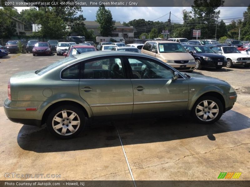 Pine Green Metallic / Grey 2002 Volkswagen Passat GLX 4Motion Sedan