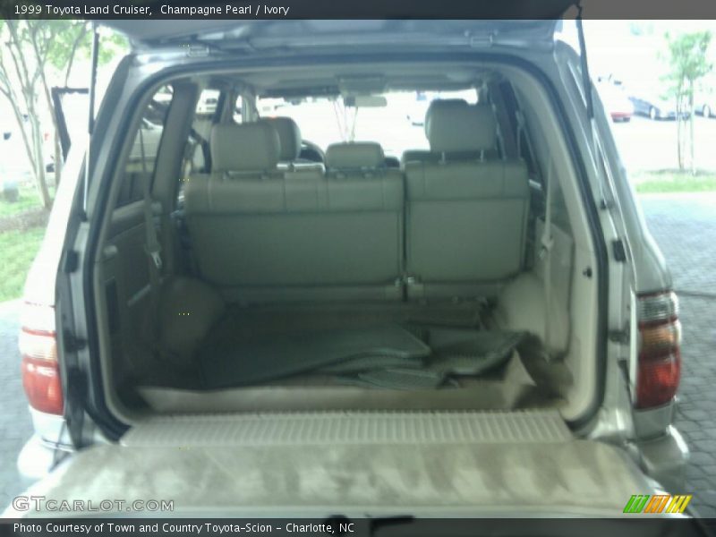 Champagne Pearl / Ivory 1999 Toyota Land Cruiser