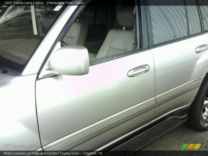 Champagne Pearl / Ivory 1999 Toyota Land Cruiser