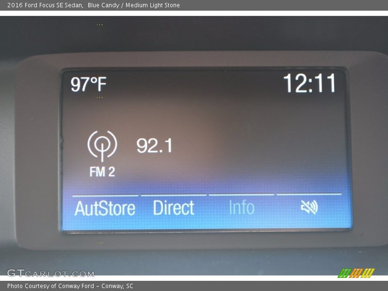 Blue Candy / Medium Light Stone 2016 Ford Focus SE Sedan