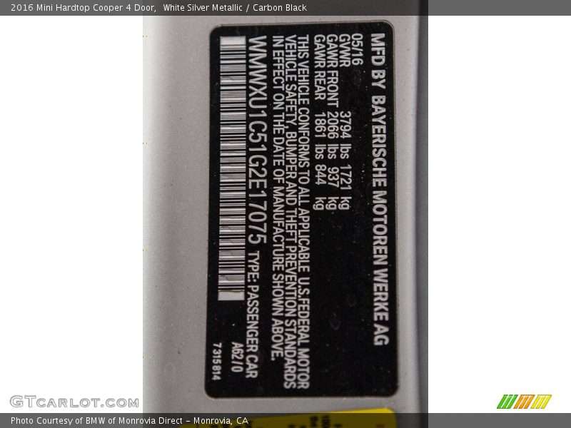 White Silver Metallic / Carbon Black 2016 Mini Hardtop Cooper 4 Door