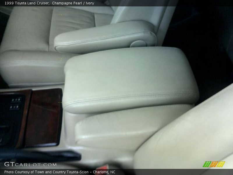 Champagne Pearl / Ivory 1999 Toyota Land Cruiser
