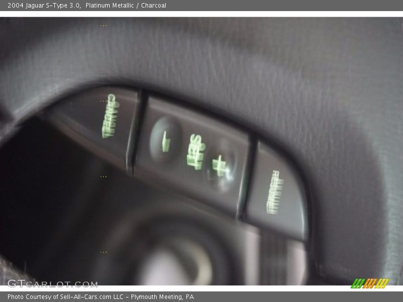 Platinum Metallic / Charcoal 2004 Jaguar S-Type 3.0