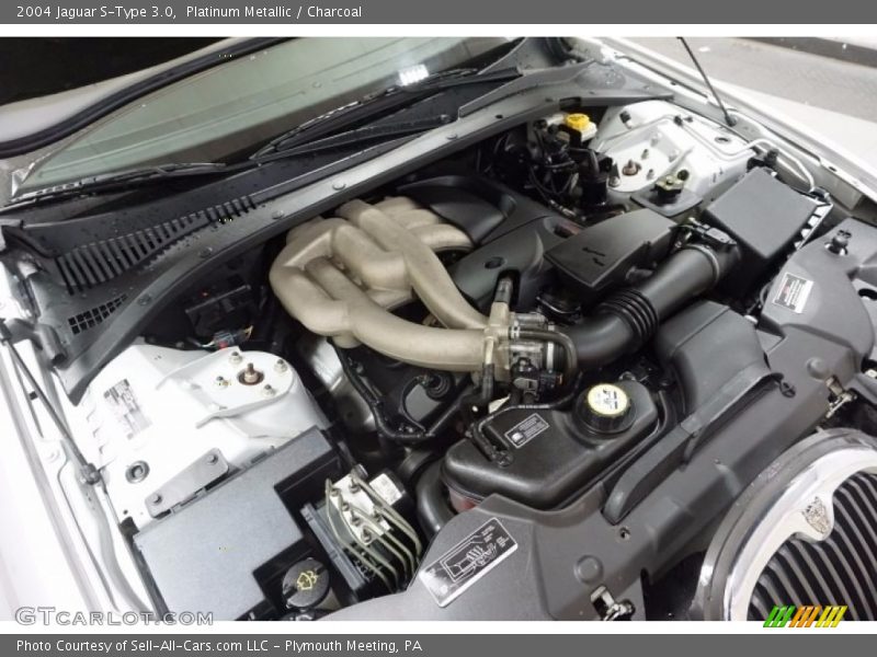 Platinum Metallic / Charcoal 2004 Jaguar S-Type 3.0