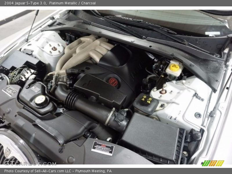 Platinum Metallic / Charcoal 2004 Jaguar S-Type 3.0