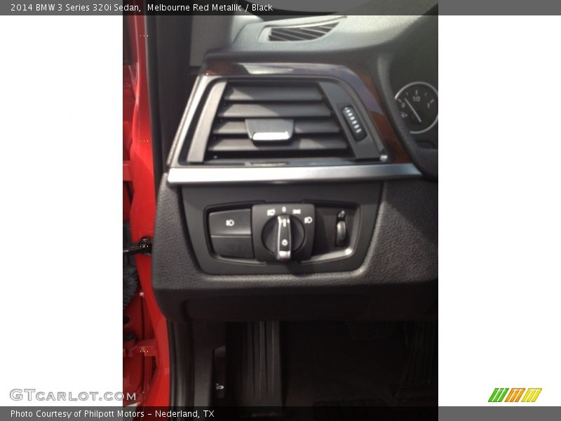 Melbourne Red Metallic / Black 2014 BMW 3 Series 320i Sedan