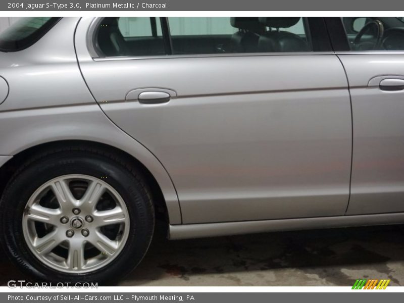 Platinum Metallic / Charcoal 2004 Jaguar S-Type 3.0